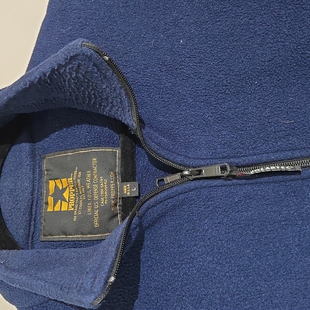 Propper Gore-tex Jacket and Polartec liner,  size L, made in USA, navy blue - Picture 3 of 8